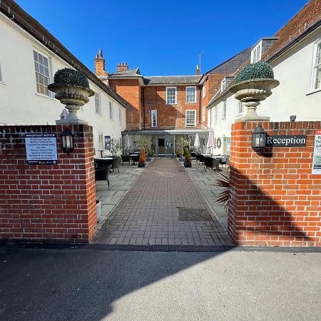The Star And Garter Hotel Andover Bagian luar foto