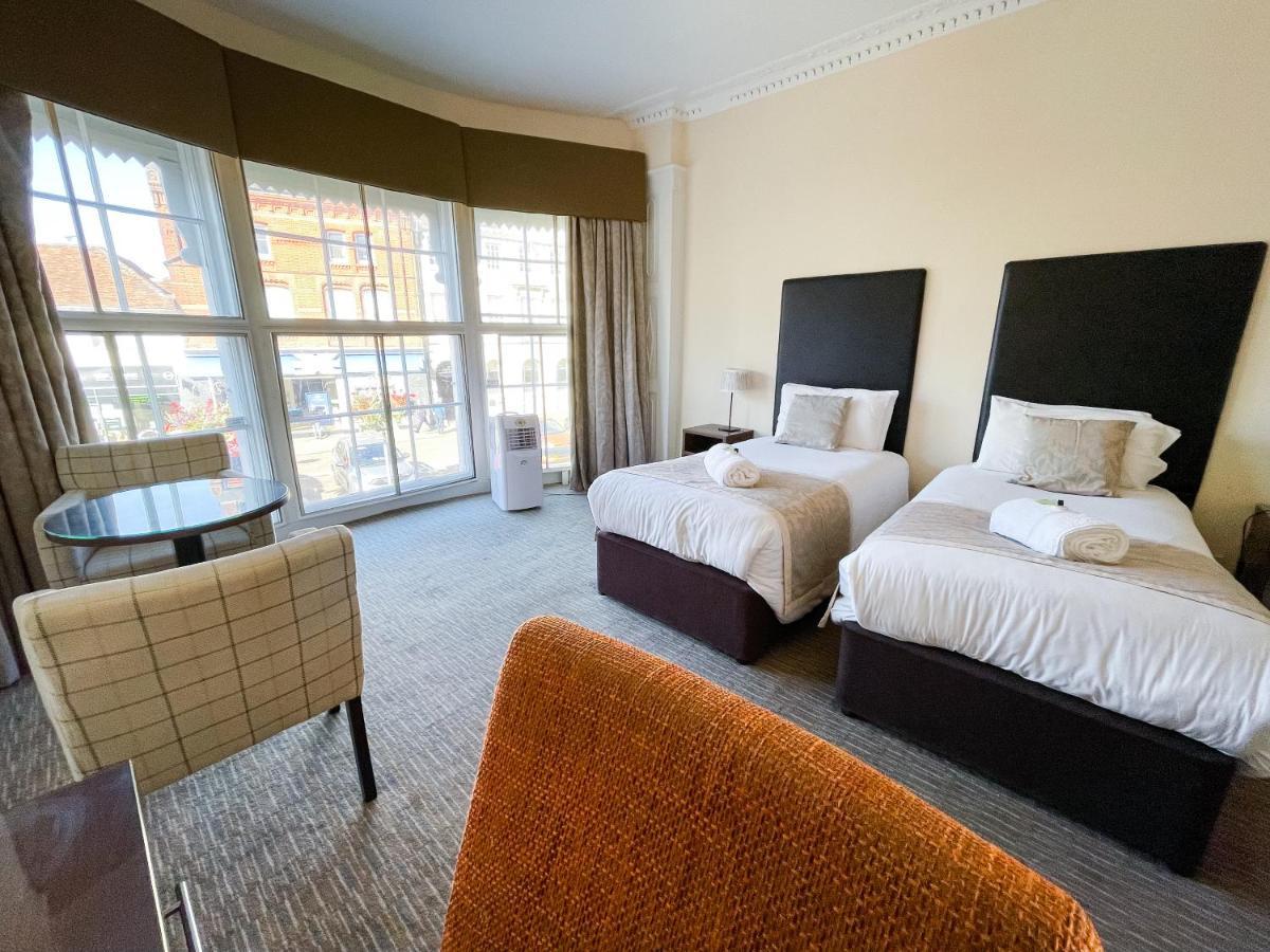 The Star And Garter Hotel Andover Bagian luar foto