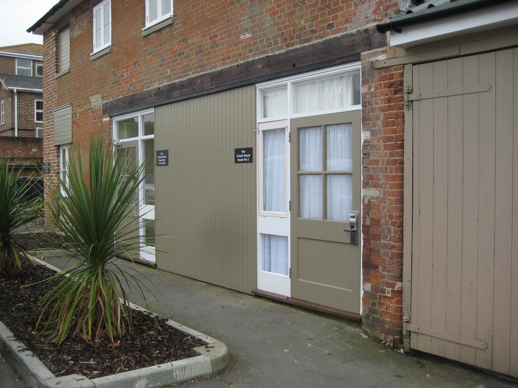 The Star And Garter Hotel Andover Bagian luar foto