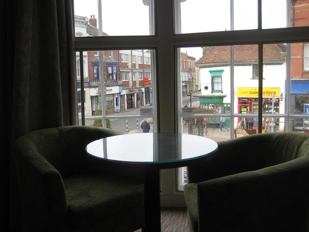 The Star And Garter Hotel Andover Bagian luar foto